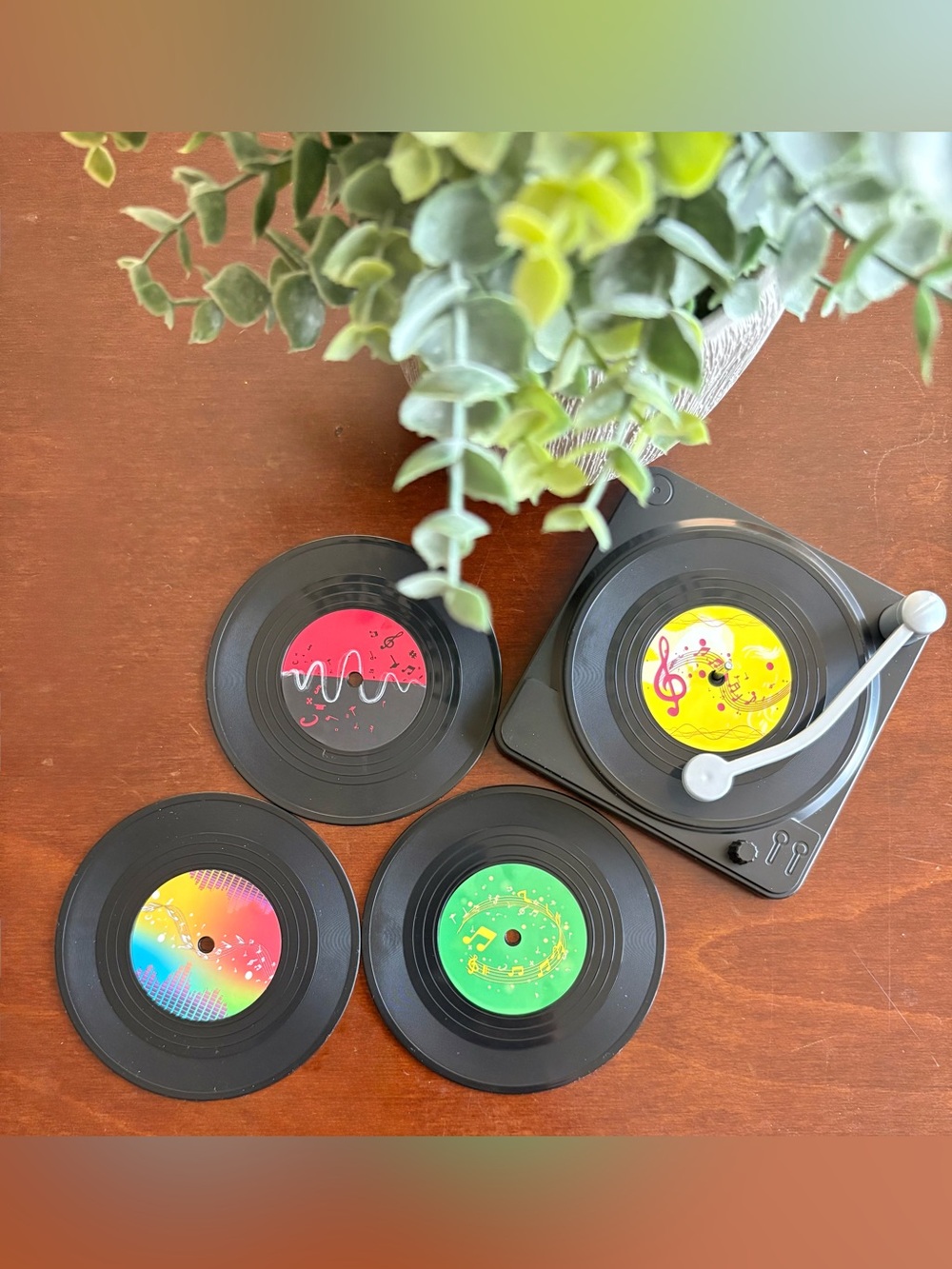 Record Turntable & Vinyls Novelty Coaster Set